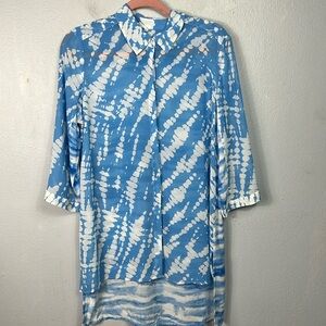 Chico’s Mixed Fabric Blue & White Print 3/4 Sleeve Tunic Top Blouse Medium